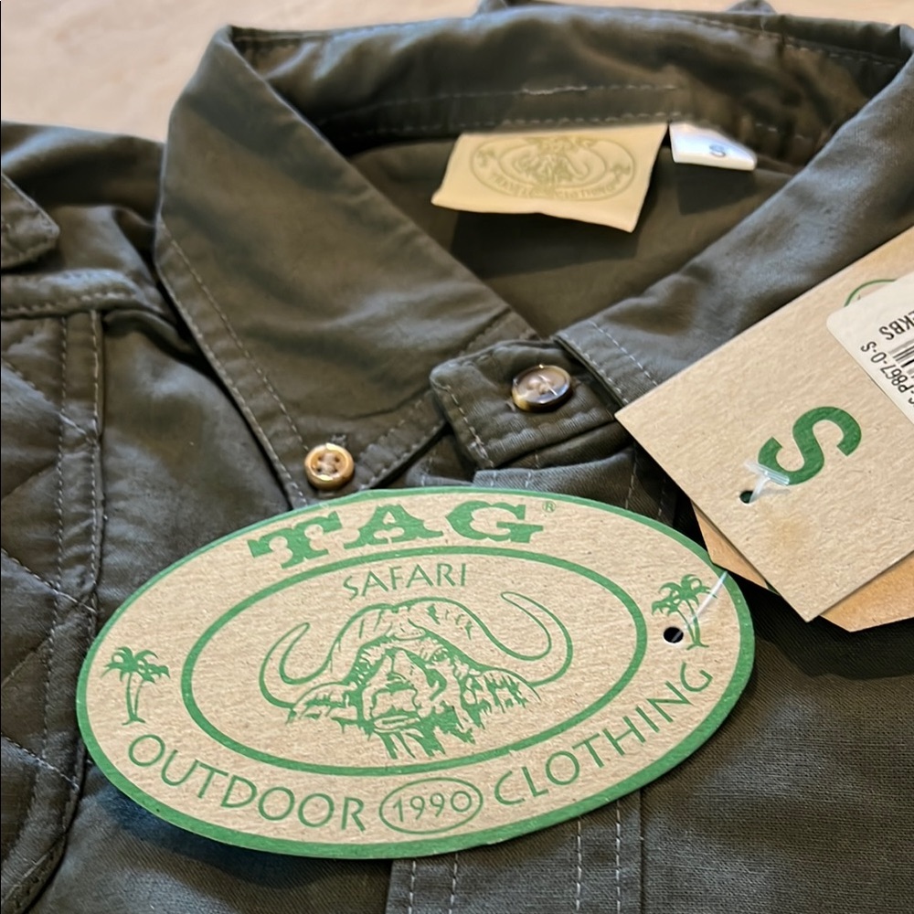 Men's Green Casual Button Down Shirt